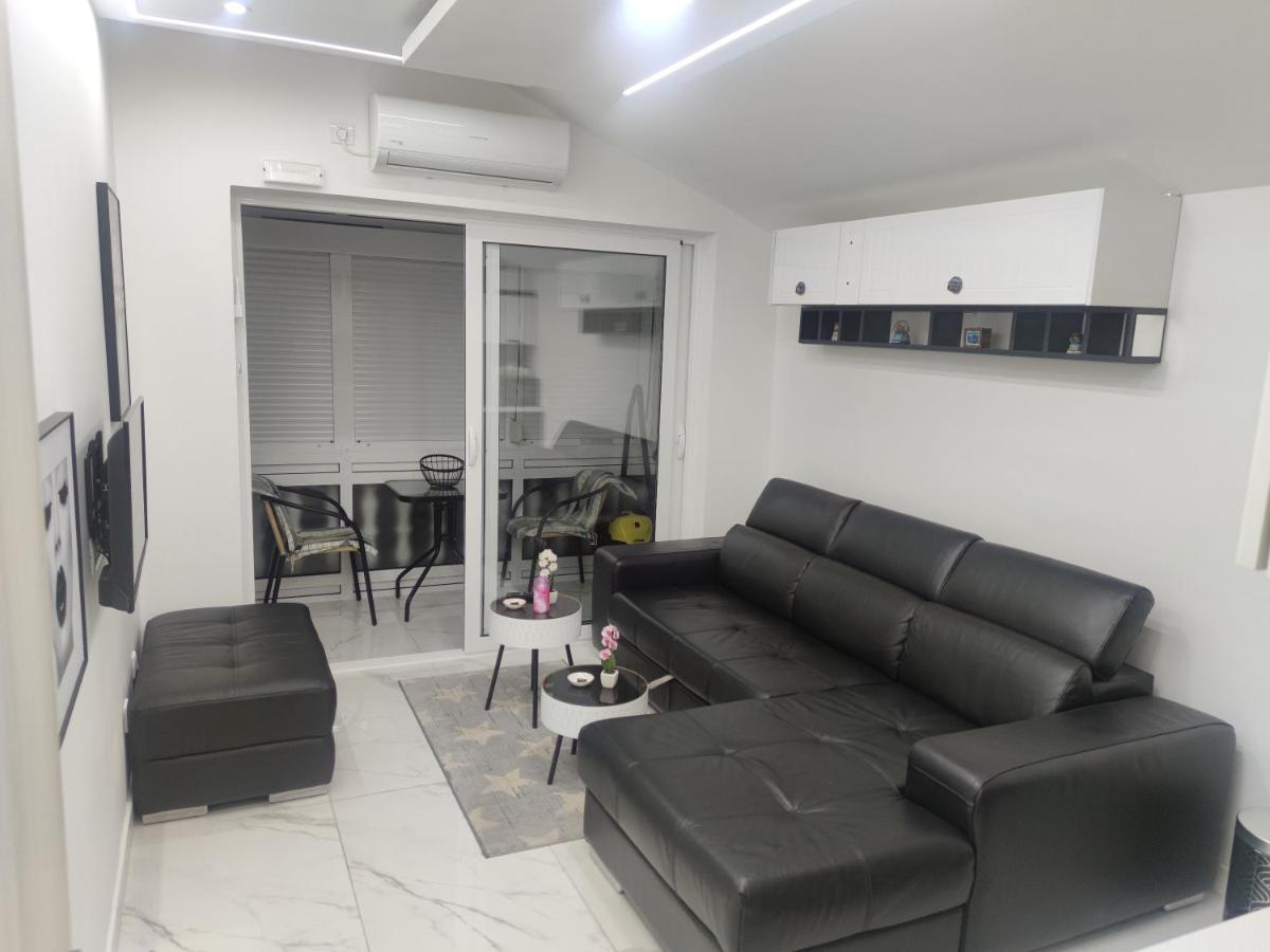 Studio 033 Μπούντβα Εξωτερικό φωτογραφία